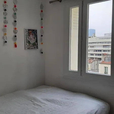 Luxury Parisian Apartment *